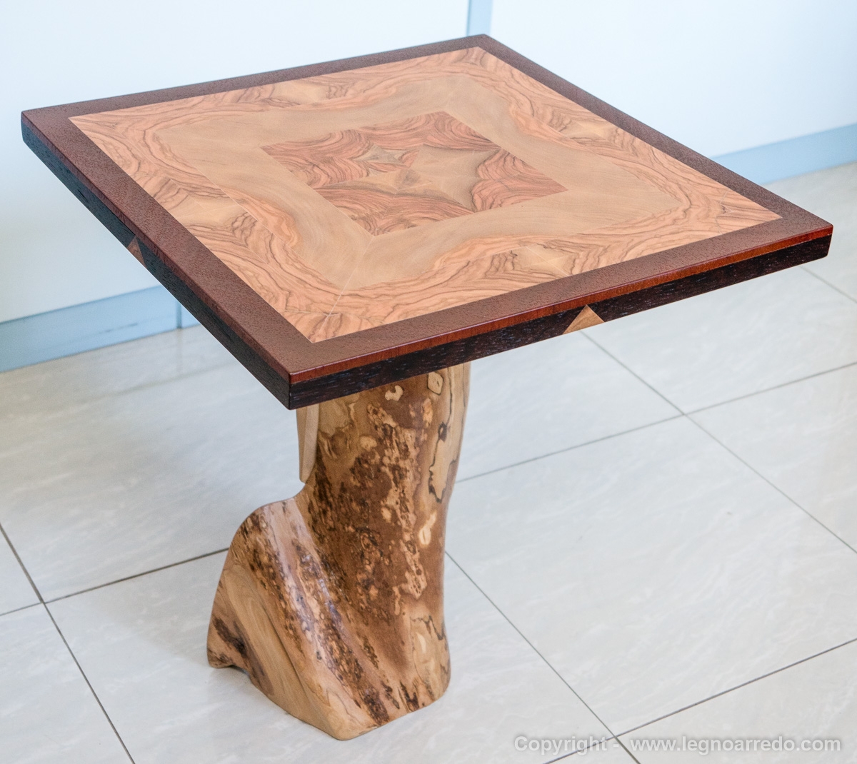 Tavolino Design - AT03 - 46 cm x 46 cm