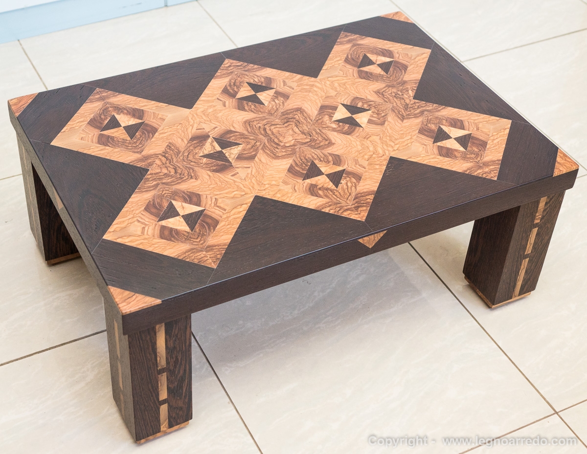 Tavolino Design - AT08 - 66 cm x 45,5 cm